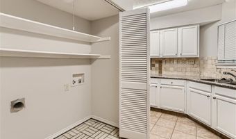 16301 Ledgemont Ln 269, Addison, TX 75001