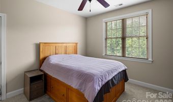 37 Stone House Rd, Arden, NC 28704