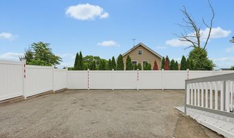 31 Hallron St, Boston, MA 02136