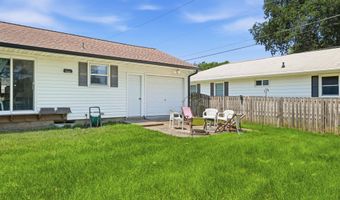 2008 Douglas Ave, Ames, IA 50010