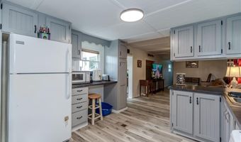 18 Helen Dr, Coventry, RI 02816