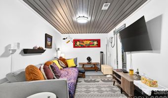 153 Skyview Cir, Asheville, NC 28804