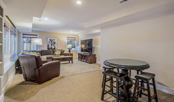 116 N 7th St, Ann Arbor, MI 48103