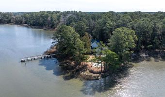25285 CANTRELL Ln, Accomac, VA 23301