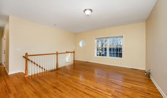 173 Anton Dr, Bridgeport, CT 06606