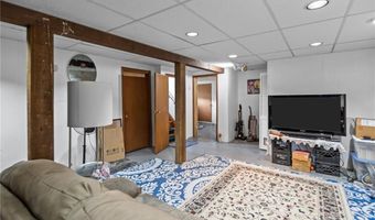 7 Laurel St, North Providence, RI 02911