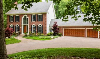 5691 Forest Gln SE, Ada, MI 49301