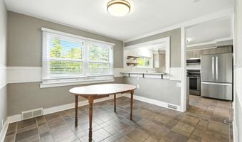 312 W Pleasant St, Angola, IN 46703