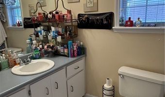 479 McCumber Dr, Allenhurst, GA 31301