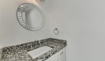 337 Lakeshore Dr, Berkeley Lake, GA 30096