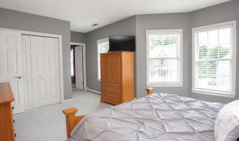 4 Rockledge Ln, Canton, CT 06019