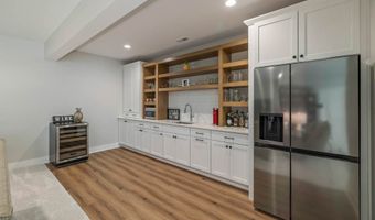 6003 NE Sherman Dr, Ankeny, IA 50021