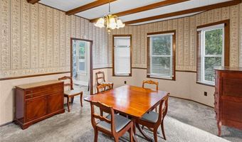 1807 State St, Alton, IL 62002