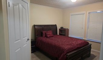 394 Bullard Pit Cir, Autryville, NC 28318