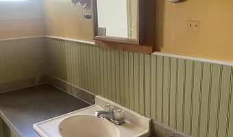 200 N 2nd St, Challis, ID 83226