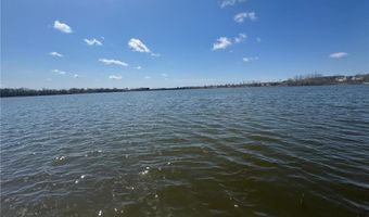 11474 W Laketowne Dr, Albertville, MN 55301