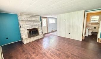 10 Cedar Ln, Albrightsville, PA 18210