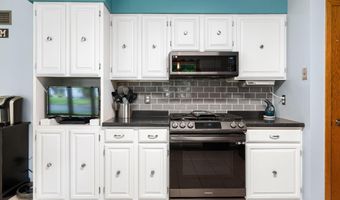 1807 9th St SW, Austin, MN 55912