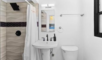 9586 Alto Dr, La Mesa, CA 91941