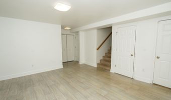 255 Creekside St, Anchorage, AK 99504