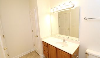 223 Eyam Hall Ln, Apex, NC 27502