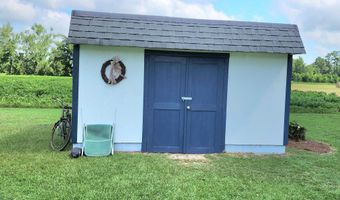 1731 Halltown Rd, Autryville, NC 28318