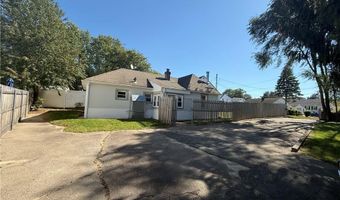 1 Oliver St, North Providence, RI 02904