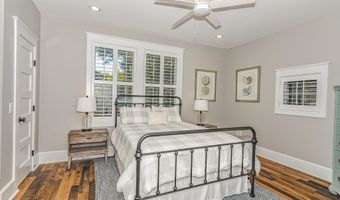 6 Keypost Ct, Bald Head Island, NC 28461