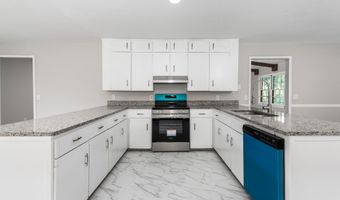 5104 NORTH Rd, Anniston, AL 36206
