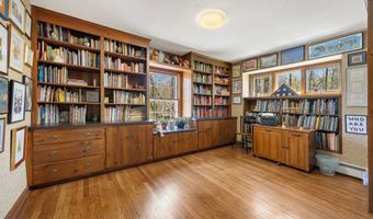 7 Partridge Ln, Burlington, CT 06013