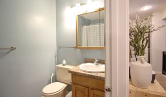 3239 Oak Tree Dr N, Indianapolis, IN 46227