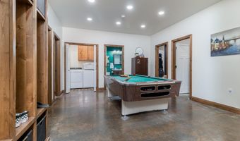 1010 Camp Nine Rd, Bonners Ferry, ID 83805