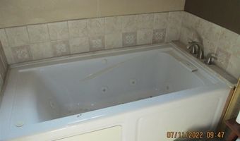 139 1ST Ave, Bayard, NE 69334