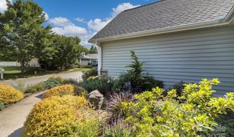 16 Sunview Cir, Arden, NC 28704