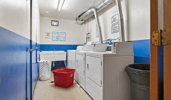 465 N Mill Rd, Addison, IL 60101