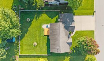 W5862 GERANIUM Drive, Appleton, WI 54915