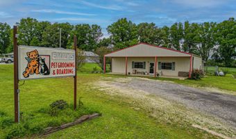 5847 Highway 412 S Hwy, Bells, TN 38006