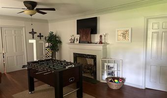 955 Jefferson St E, Sulphur Springs, TX 75482