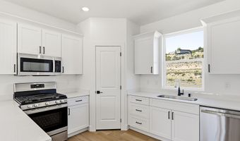 694 S Liberty Cove Dr, Cedar City, UT 84720