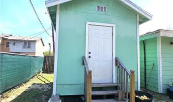 160 N 13th St, Aransas Pass, TX 78336