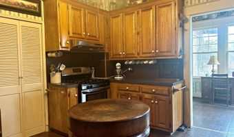 211 Cherry St, Arkadelphia, AR 71923