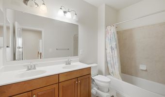 20920 ASHBURN HEIGHTS Dr, Ashburn, VA 20148
