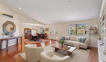 707 S Live Oak Park Rd, Fallbrook, CA 92028