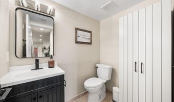 907 S ROLFE St 1A, Arlington, VA 22204