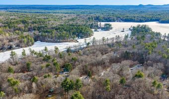 162 Lakeside Oaks Dr, Barrington, NH 03825