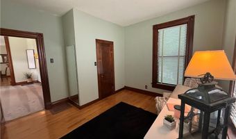 610 N 5th St, Atchison, KS 66002
