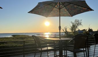 7305 Dyke Rd, Algonac, MI 48001