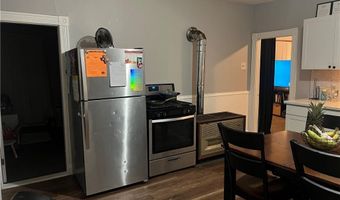 37 Central St, Lincoln, RI 02838