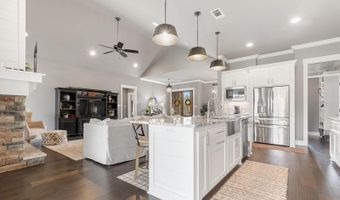 4033 Vineyard Way, Alexander, AR 72002