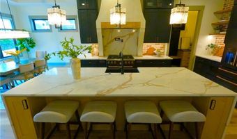 192 Upshaw Dr, Alpharetta, GA 30009